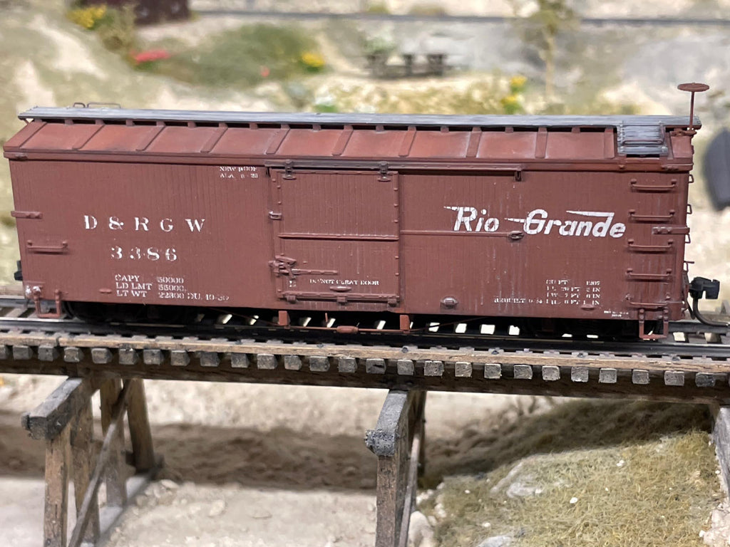 Gato Model Works HOn3 D&RGW 3000 Series Box Car Kit - Camel Door or Economy Door
